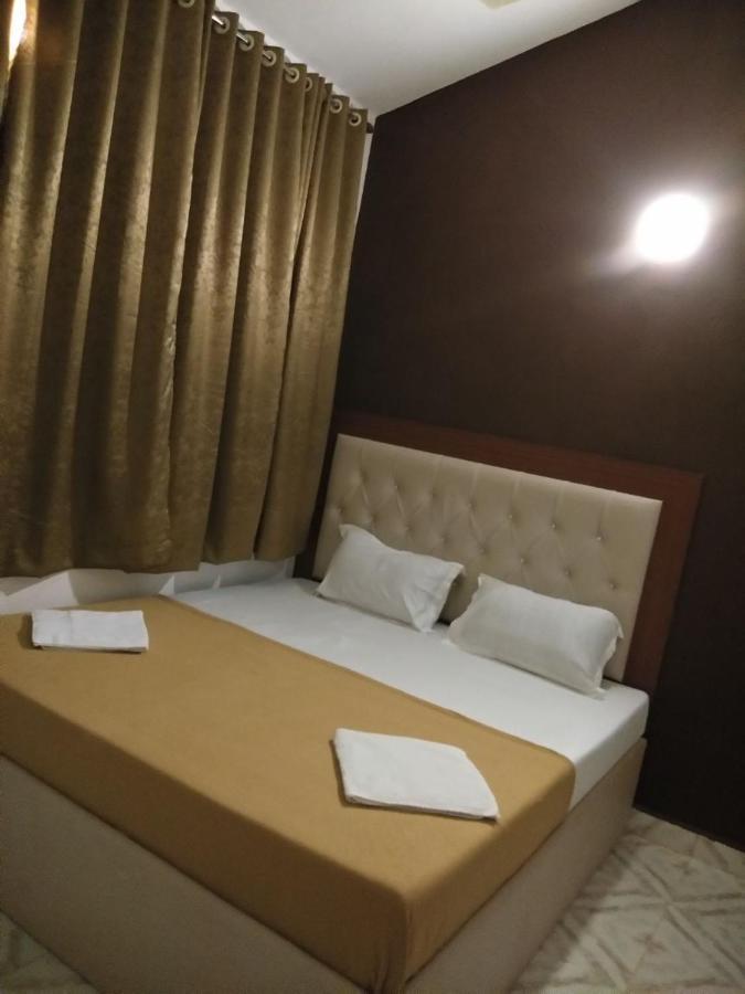 Fullmoon Beach Place Кандолим Екстериор снимка